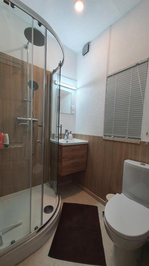 Schoene Aussicht, Wallbox, 70Qm, Kontaktloser Check-In Eisenach Kültér fotó